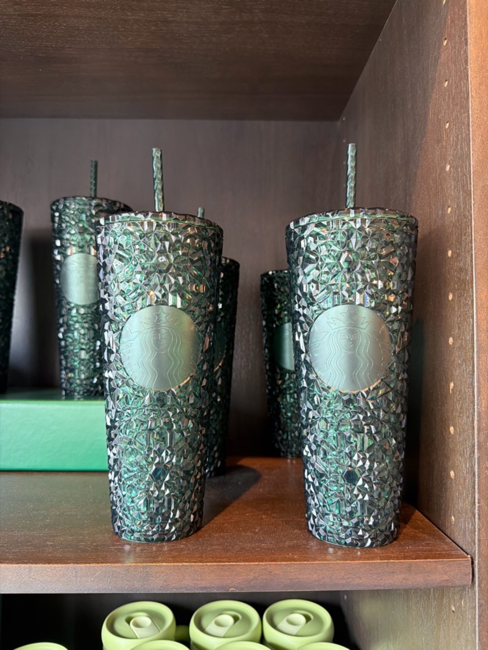 Starbucks Dark Emerald Green Faceted Cold Cup with Straw